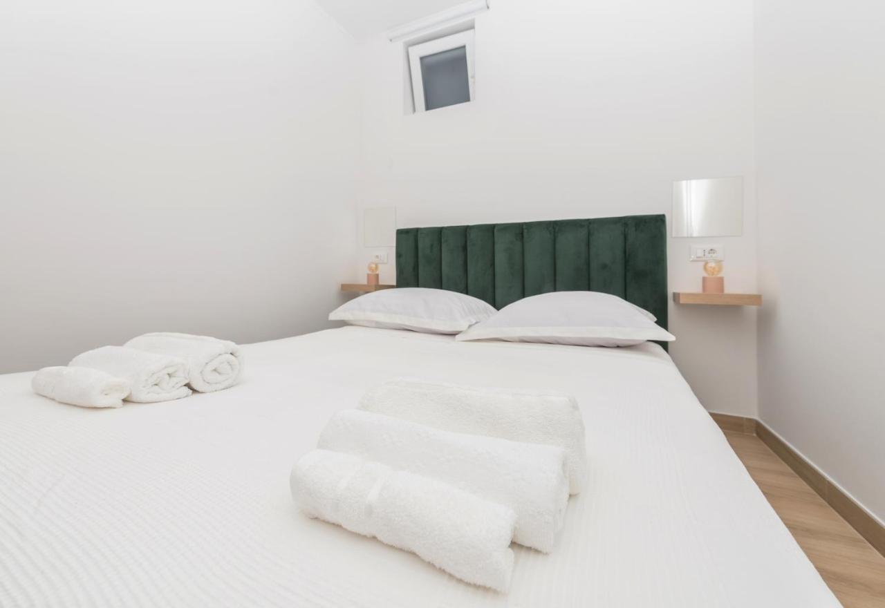 Apartment Maro - Baska Voda Ngoại thất bức ảnh